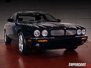 2001 jaguar xjr 1