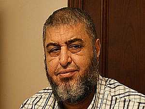 زوجة الشاطر تحرض حماس ضد مصر المعزول: أمريكا باعتنا خلاص