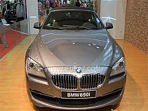  2011 :    BMW    