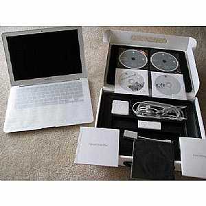 Apple MacBook Pro MD311LL/A 17-Inch Notebook