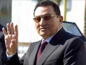 المدعى العام العسكري في مصر: لن نحاكم مبارك عسكريا