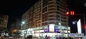 <ar>شقة مميزة للبيع في شارع عبدالسلام عارف العمومي بحري</ar>
