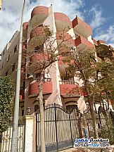 منزل مكون من 4 طوابق وروف للبيع. الحى الثانى محلية 34 بمدينة العبور