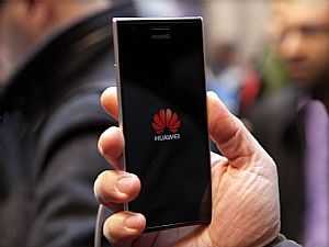 Huawei تعتزم إصدار هاتف ذكي رائد بالولايات المتحدة الأمريكية هذا العام