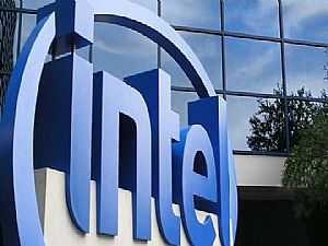 Intel تحيل 12 الف موظف للتقاعد بسبب انخفاض مبيعات الحواسب