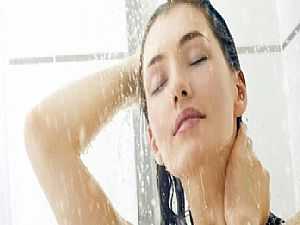 4 فوائد للاستحمام بالماء البارد