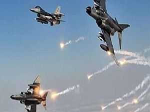 طائرات التحالف العربي تقصف مواقع للميليشيات فى تعز جنوبي اليمن