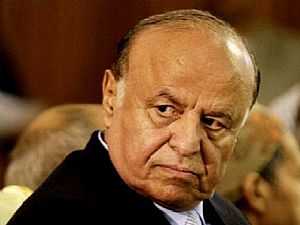 الرئيس اليمني يقيل وزيري دولة في حكومة بحاح موالين للحوثيين