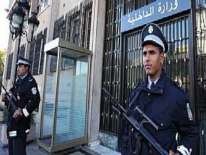 الأمن التونسى يحتجز ٢٥ طنا من الكتب التكفيرية الواردة