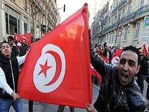 المدن التونسية تشهد عدة تظاهرات ضد قانون المصالحة الوطنية