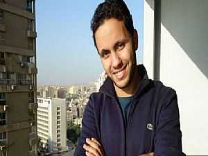 بالصور.. شاب مصري يربح 2 مليون دولار سنويًا من النفايات الإلكترونية