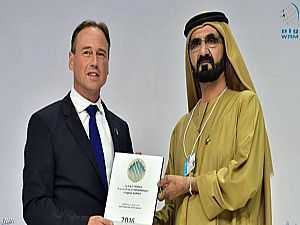 بن راشد يمنح وزيرا أستراليا جائزة "أفضل وزير في العالم"