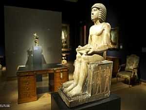 مصر تناشد العالم استرداد تمثال فرعوني من متحف بريطاني