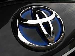 “تويوتا” تستدعي أكثر من 12 ألف سيارة من السوق الأمريكي