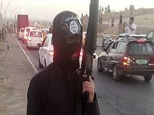 "داعش" يبتكر في جرائمه الإرهابية ويفخخ أعضاءه بـ"الإيدز"