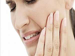 هل تتطلب حساسية الأسنان زيارة الطبيب؟