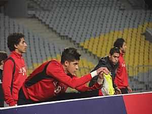 غضب بين لاعبي الأهلي بسبب أحمد الشيخ