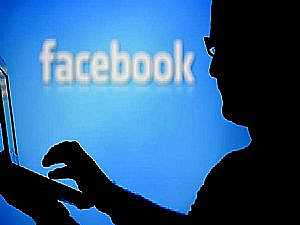 فيس بوك تطالب “إدارة مكافحة المخدرات” بعدم إنشاء حسابات وهمية