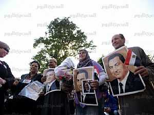 مشادات بين أنصار مبارك ومحامي أثناء نظر طعن النيابة في «قضية القرن»