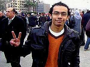 والدة عضو "التيار الشعبي": ابني انتخب مرسي ودعم "الإخوان" وها هم يقتلونه