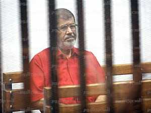 مرسي وقيادات الإخوان يطعنون على أحكام «التخابر» و«وادي النطرون»