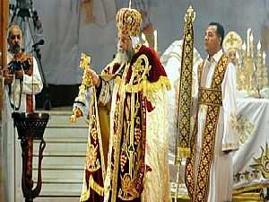 مصر تحتفل بعيد القيامة الرئيس يهنئ البابا.. وتواضروس يترأس القداس بالكاتدرائية