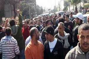 مئات المتظاهرين بالتحرير يطالبون بلجان شعبية لحماية ثورة 25 يناير