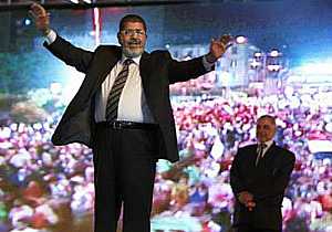 رئاسة الجمهورية: مرسي يؤدي اليمين أمام المحكمة الدستورية العليا صباح السبت