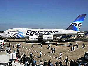 طائرة مصر للطيران تنجو من كارثة محققة في نيويورك