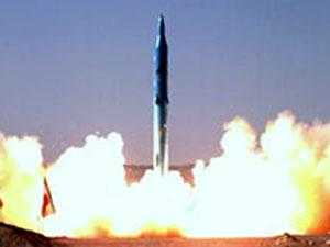 إيران تطلق بنجاح صاروخ بعيد المدى