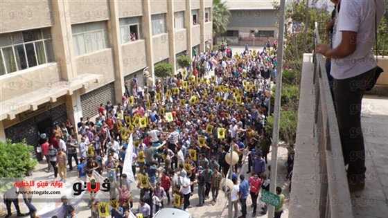 مسيرة الطلاب بجامعة الزقازيق