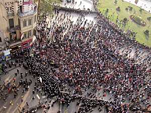 مواجهات بين الأمن ومتظاهرين في ميدان التحرير