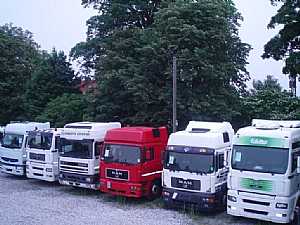 شاحنات ومعدات ثقيله من ألمانيا