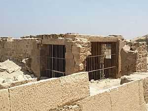 «الآثار» تؤكد سلامة مقبرة «رع ور».. وما تم أعمال تنظيف وتدعيم فقط