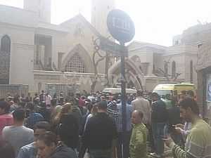 شهود عيان: انتحاري وراء تفجير قنبلة كنيسة مارجرجس بطنطا