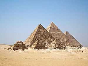 متخصص في الآثار: أهرامات مصر تسبق أول هرم سوداني بألفي عام