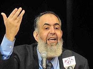 «أبو إسماعيل» للمحكمة: وزير الداخلية مارس «عربدة» قانونية ضدي