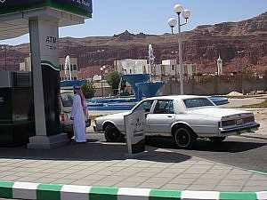 أسعار السيارات الأمريكية المستعملة في السعودية ترتفع بشكل مفاجئ