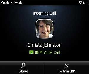 BlackBerry Messenger يضيف المحادثات الصوتية